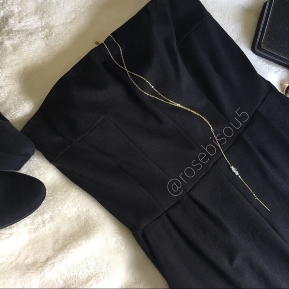 🔥LBD🔥{EXPRESS} Black Strapless Sheath Dress - Picture 5 of 8